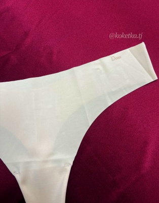Бесшовные трусики стринг