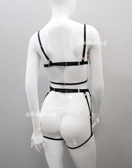 Комплект стреп и пэстисы на груди