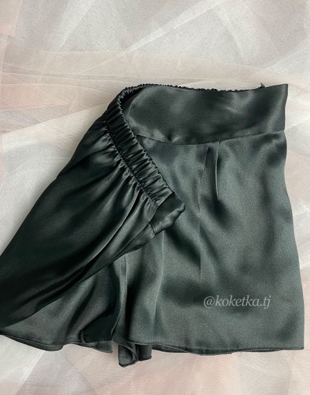 Атласный топ и шорты от Espuar