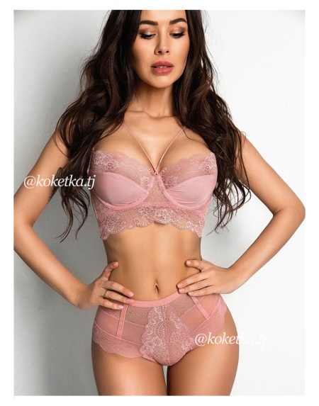 Бюстгальтер с трусиками