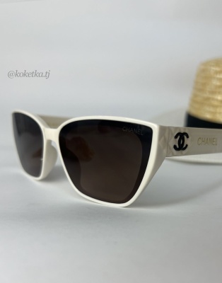 Очки солнцезащитные