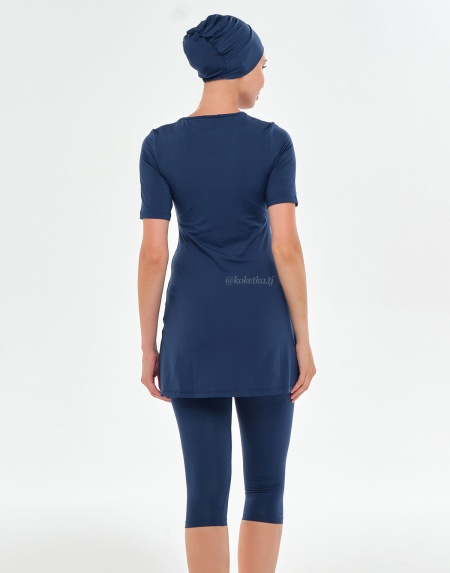 Платье и укороченные лосины