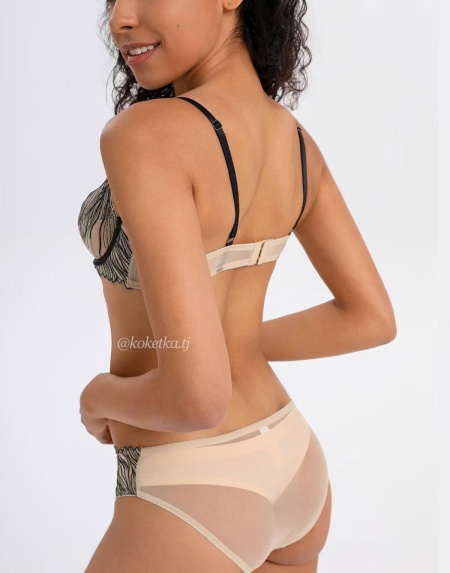 Бюстгальтер с трусиками слип