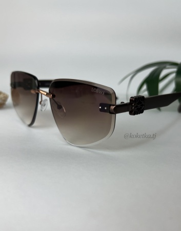 Очки солнцезащитные