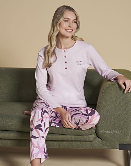 Домашний комплект с футболкой и штанами