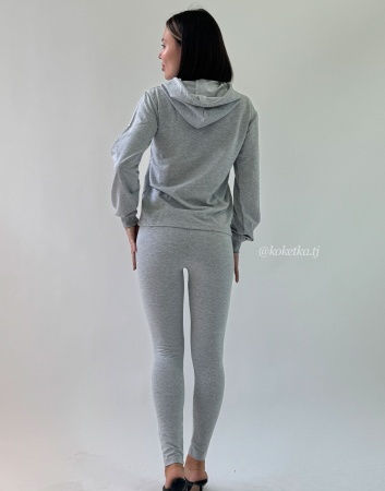 Спортивный топ и лонгслив с капюшоном Calvin Klein