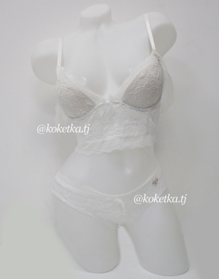 Бюстгальтер с трусиками (Пуш-ап, размер 75В)