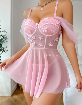 Соблазнительное платье с трусиками стринг