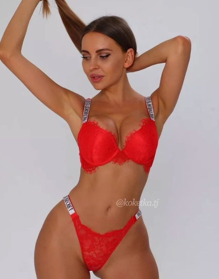Бюстгальтер с трусиками под Victoria’s Secret