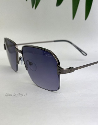 Очки солнцезащитные