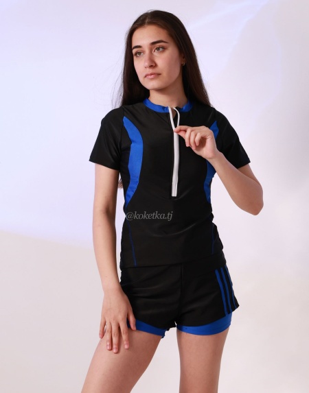 Модный купальник с шортиками