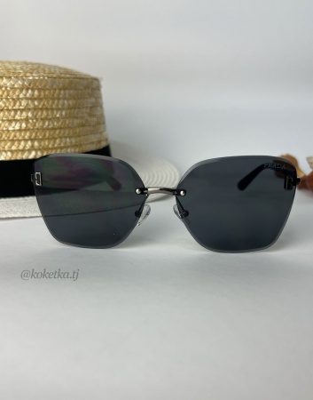 Очки солнцезащитные