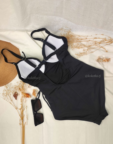 Слитный купальник