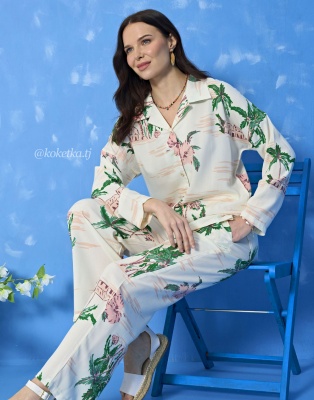 Стильный комплект с рубашкой и штанами