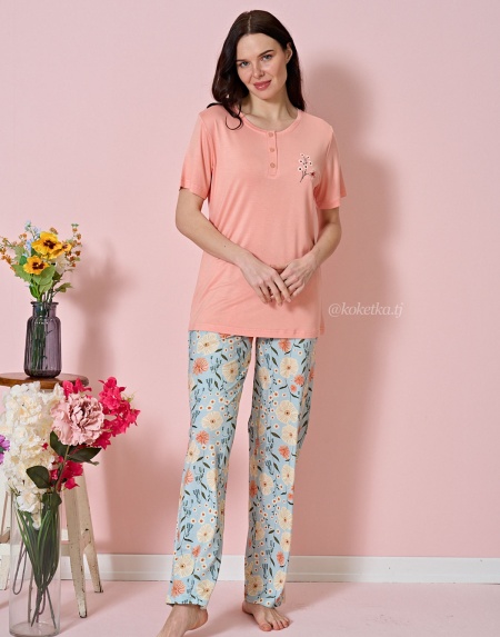 Домашний комплект с футболкой и штанами