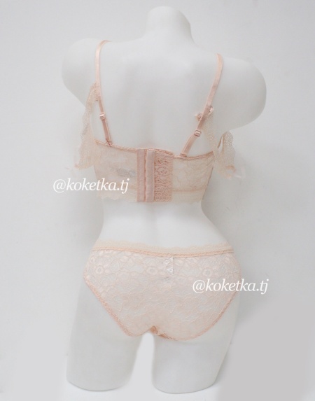 Бюстгальтер с трусиками (Пуш-ап, размер 75С)