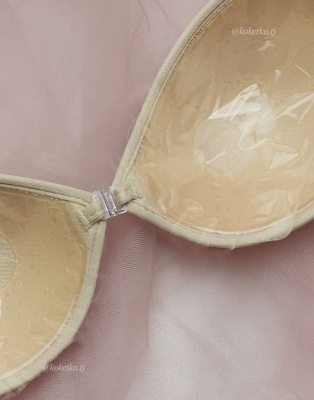 Бюстгальтер-невидимка 