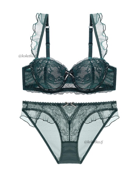 Бюстгальтер с трусиками