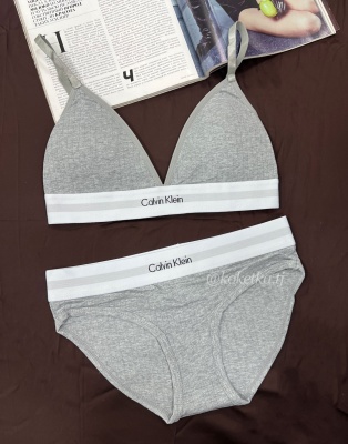 Комплект белья от Calvin Klein