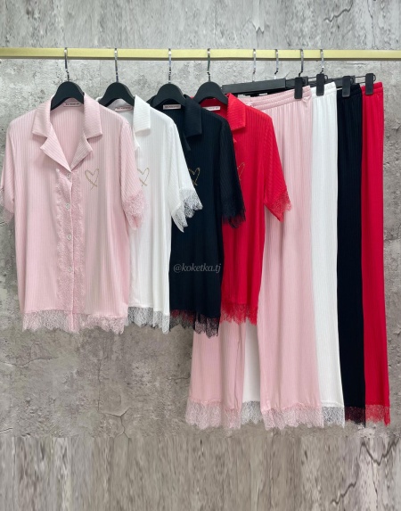 Стильный комплект с рубашкой и штанами