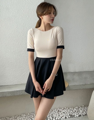 Купальник-платье с шортом 