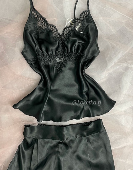 Атласный топ и шорты от Espuar