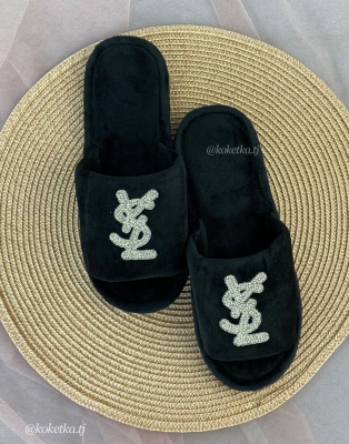 Мягкие домашние тапочки