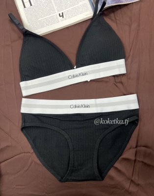 Комплект белья от Calvin Klein