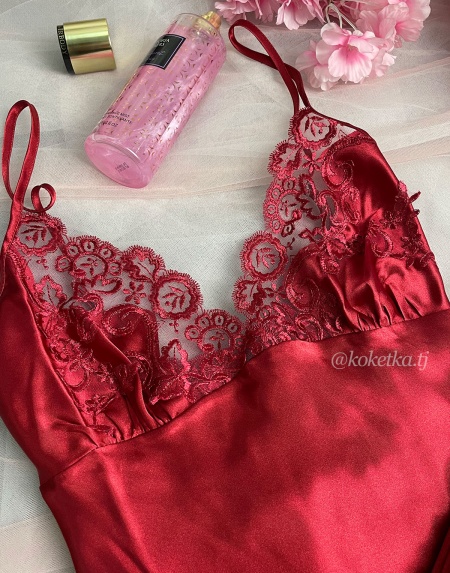 Атласная сорочка с халатом от Espuar