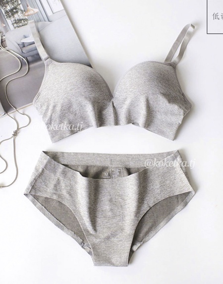 Бюстгальтер с трусиками (Пуш-ап)