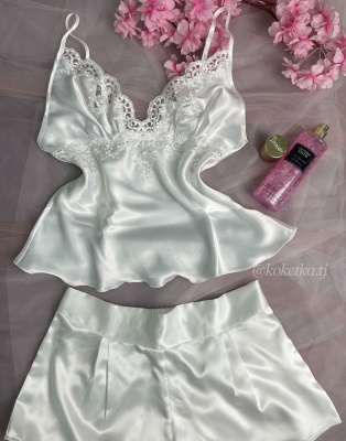 Атласный топ и шорты от Espuar