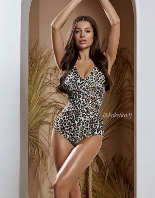 Слитный купальник