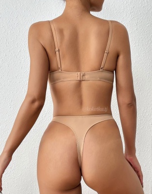 Бюстгальтер с трусиками