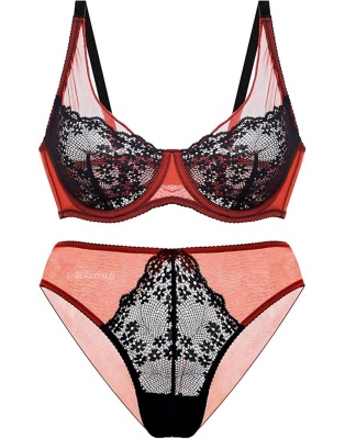 Бюстгальтер с трусиками слип