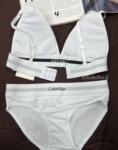 Комплект белья от Calvin Klein
