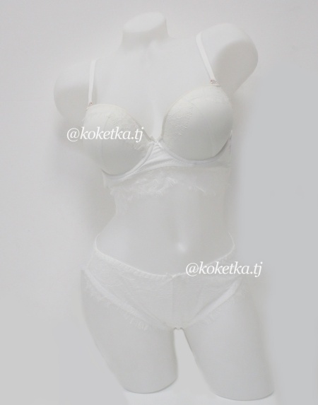 Бюстгальтер с трусиками