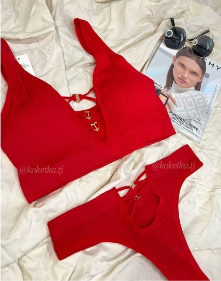 Топ с трусиками стринг