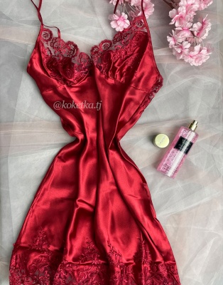 Атласная сорочка с халатом от Espuar