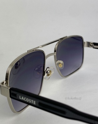 Очки солнцезащитные