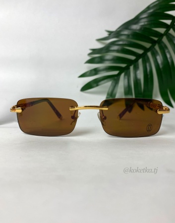 Очки солнцезащитные