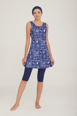 Модный купальник с короткими лосинами