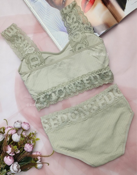 Кружевной топ с трусиками