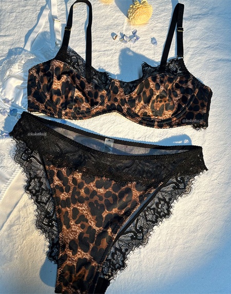 Соблазнительный комплект белья  