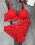 Бюстгальтер с трусиками (пуш-ап)