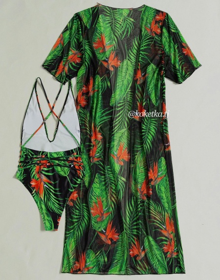 Слитный купальник c накидкой