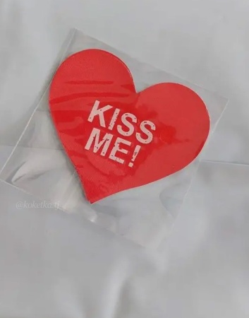 Пэстисы-наклейки в виде сердечки