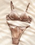 Бюстгальтер с трусиками бразилиана