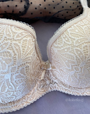 Кружевной бюстгальтер (большие чашки C, D)