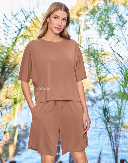 Стильный и комфортный комплект