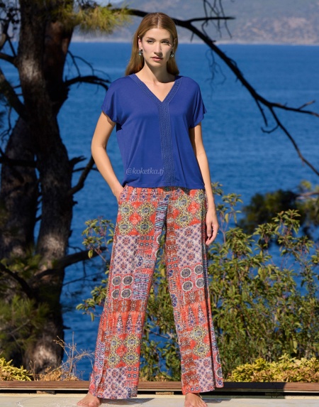 Комплект с длинными рукавами и узором